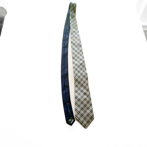 Men's Tommy Hilfiger Blue Plaid 100 Silk Neck Tie - Picture 6 of 8